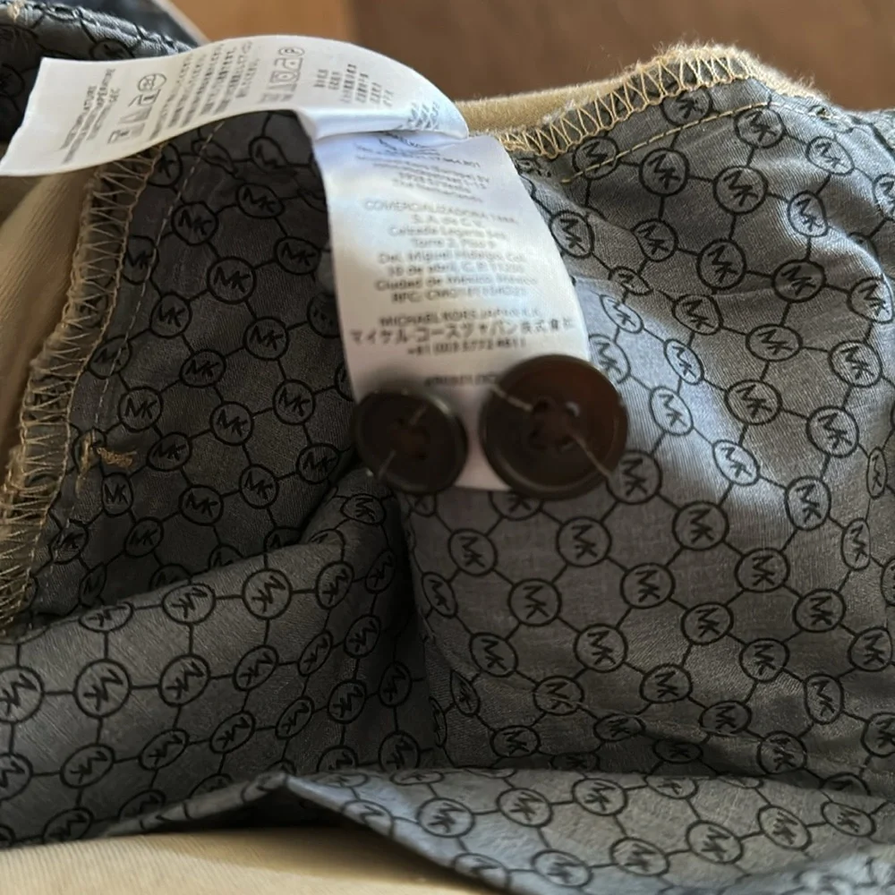 Michael Kors Khaki Chino Flat Front 4 pockets Shorts